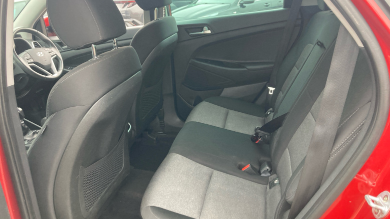 Hyundai Tucson 1.6 CRDi SE Nav 5dr 2WD Diesel Estate